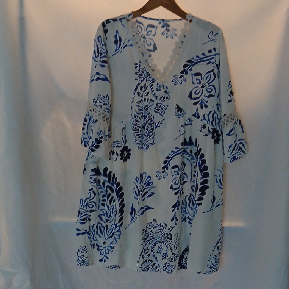 Cupshe Blue and White Floral Swimwear